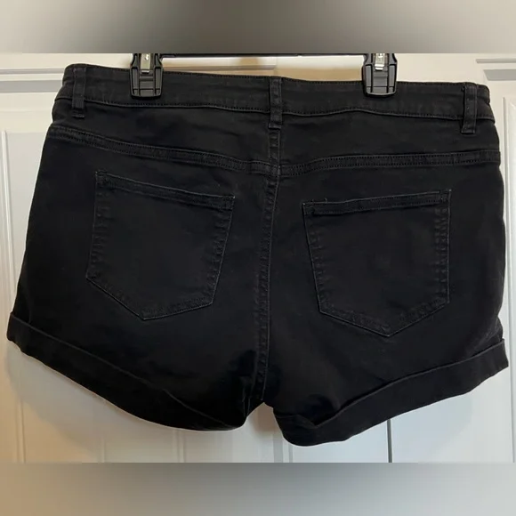 H&M Black Cotton Shorts Size 10 - Picture 2 of 6